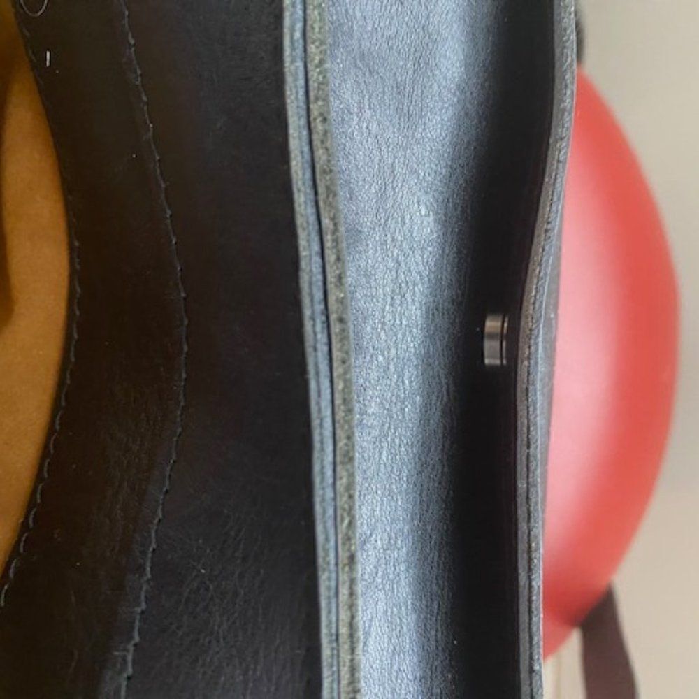 Patricia Nash Black London Smooth Leather Messenger Crossbody Bag - Picture 10 of 16